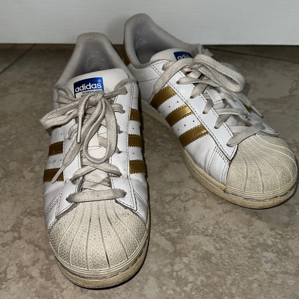 Gold adidas superstar sneakers!